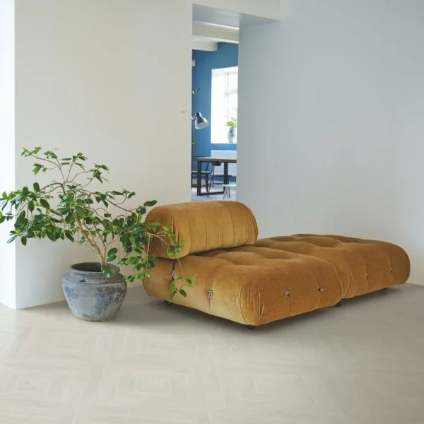 Ламинат Pergo Chevron 12 Pro Дуб Морозный Патинированный L1254-04157 в Набережных Челнах