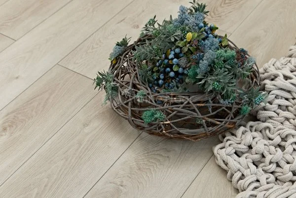 Кварц-виниловая плитка Alpine Floor Premium XL Дуб Белая Ночь ЕСО 7-2, 8 мм. 43 класс в Набережных Челнах