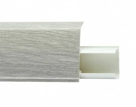 Пластиковый плинтус Royce №545 Дуб Париж (55х23х2200мм) в Набережных Челнах
