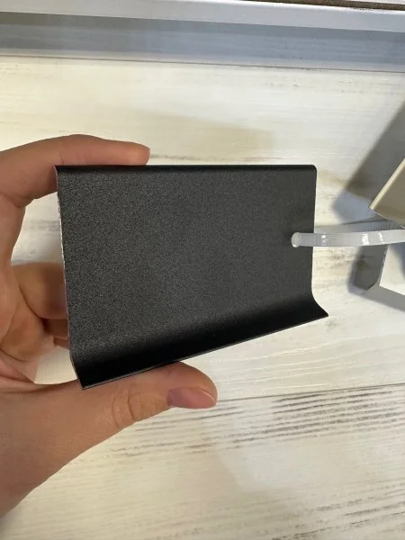 Алюминиевый плинтус Bonkeel ПЛ80 515л Черный (78,5х11,2х2500мм) в Набережных Челнах