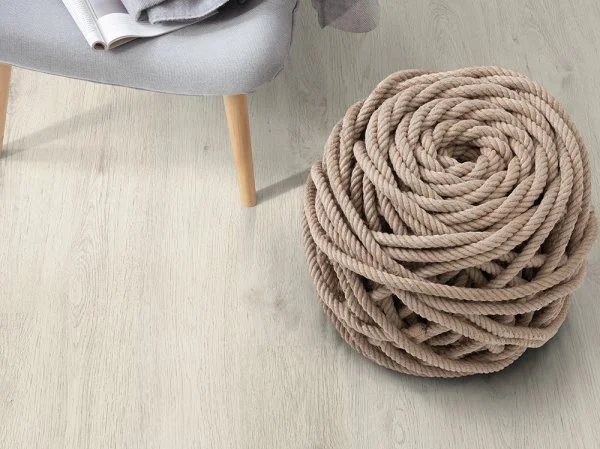 Ламинат Egger PRO 8/33 4V Дуб Кортина белый EPL034 в Набережных Челнах