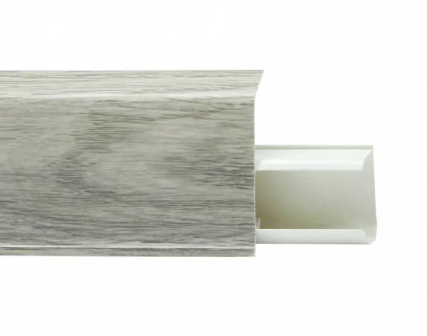 Пластиковый плинтус Royce №549 Дуб Альба (55х23х2200мм) в Набережных Челнах