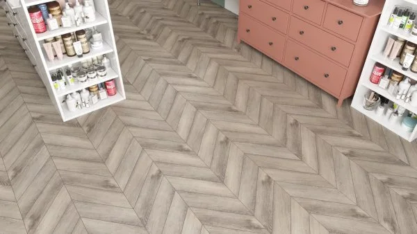Кварц-виниловая плитка Alpine Floor Chevron Дуб Исида ECO 20-8 (2,5 мм. 43 класс) в Набережных Челнах