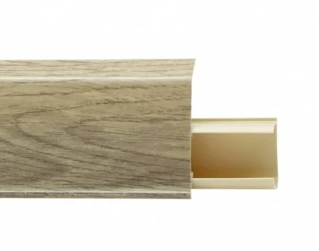 Пластиковый плинтус Royce №530 Дуб Пекан (55х23х2200мм) в Набережных Челнах