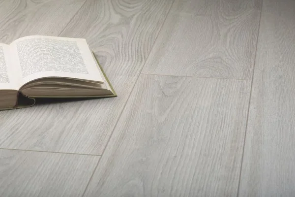 Ламинат Kronopol Platinium Milo Aqua Block 3034 Ferrara Oak в Набережных Челнах