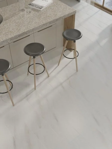 Ламинат Egger PRO 8/33 4V Large Aqua+ Мрамор Леванто белый EPL245 в Набережных Челнах