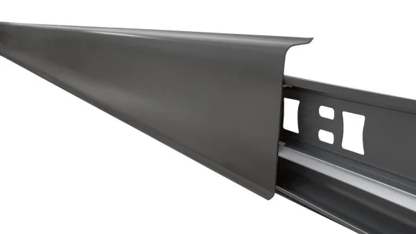 Плинтус пластиковый Arbiton INDO70 220 Чёрный матовый 2.5 м в Набережных Челнах