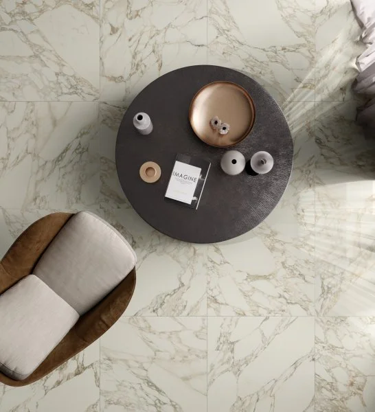 Керамогранит Italon Шарм Делюкс Арабескато Уайт 80х80 (Натуральная и реттифицированная) в Набережных Челнах